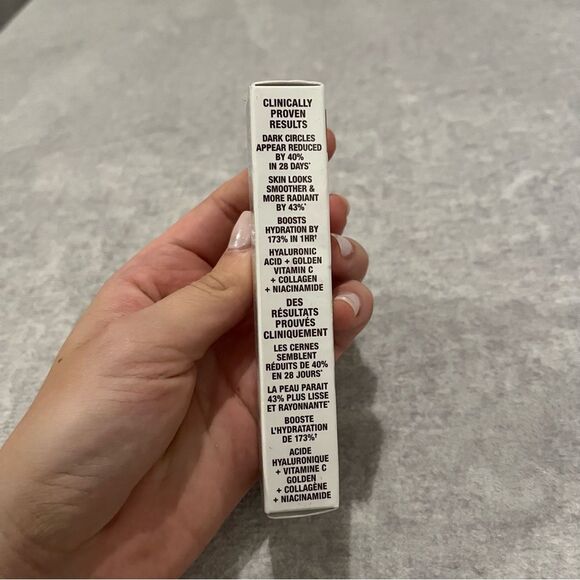 Charlotte Tilbury Beautiful Skin Radiant Concealer - 16.5 Deep - Picture 6 of 9